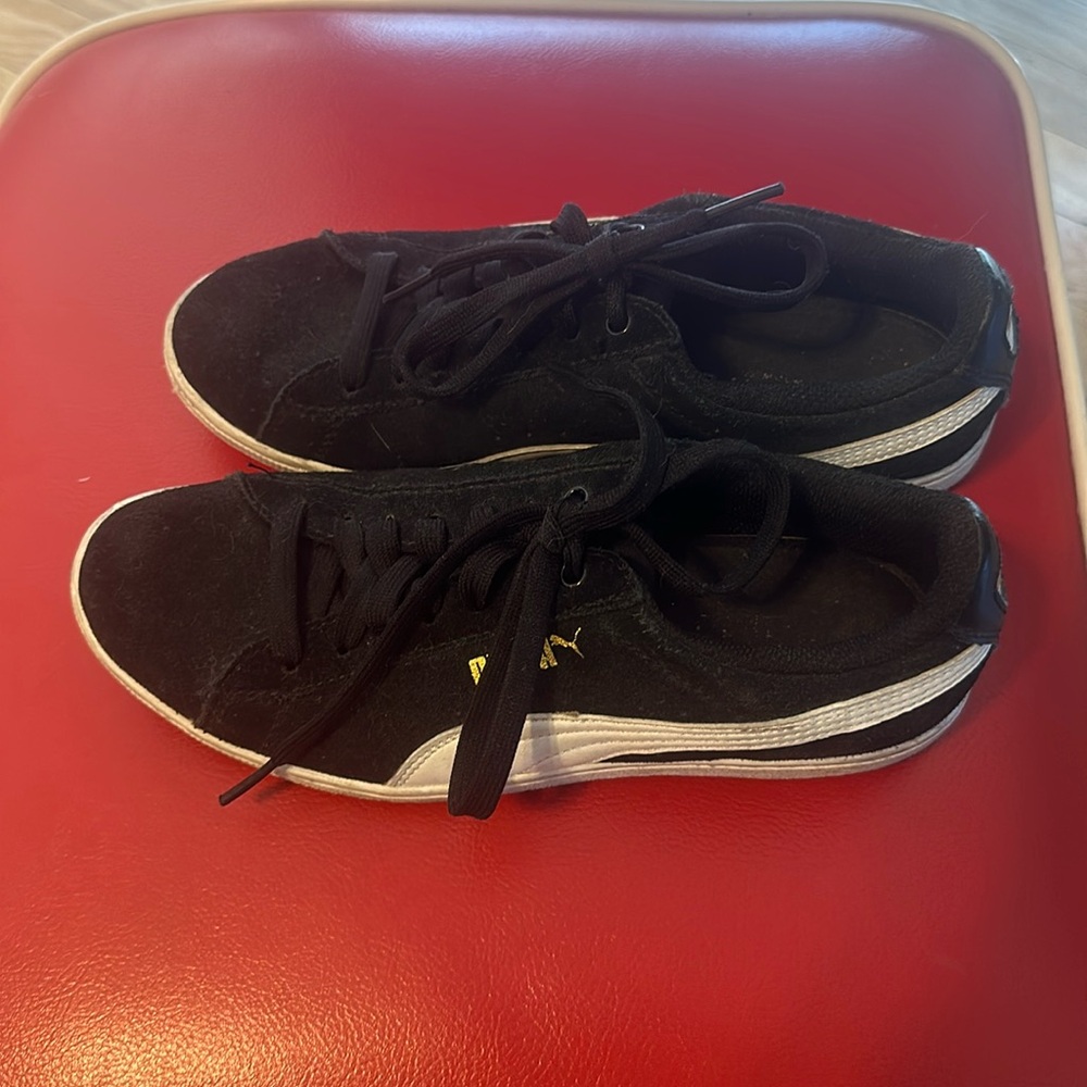 Puma sneakers